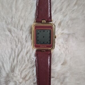 Vintage Watch Unique Rare Quartz 80s 90s Fall Winter Office Work Career Business